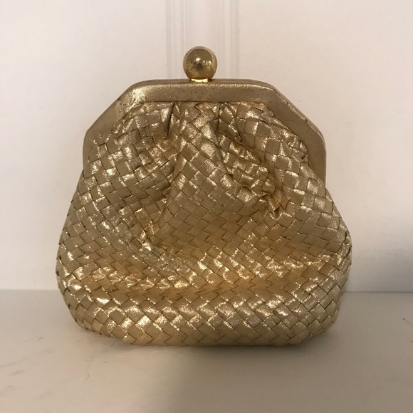 Vintage La Regal Ltd. Gold Beaded Purse Clutch Gold tone Chain